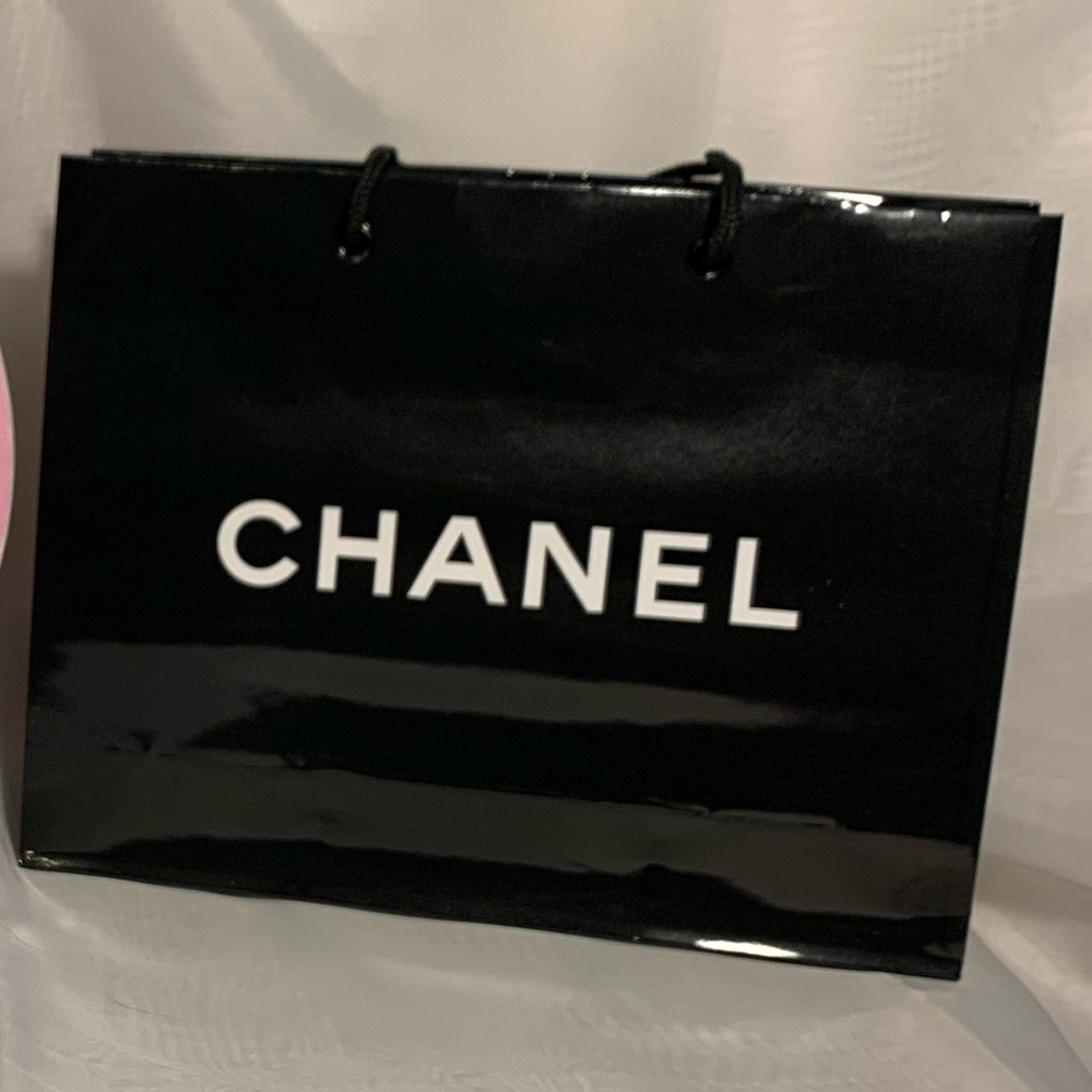 Chanel gift bag